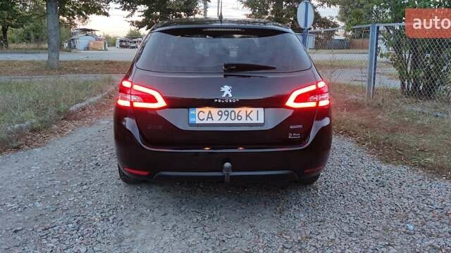 Черный Пежо 308, объемом двигателя 1.56 л и пробегом 260 тыс. км за 7700 $, фото 5 на Automoto.ua