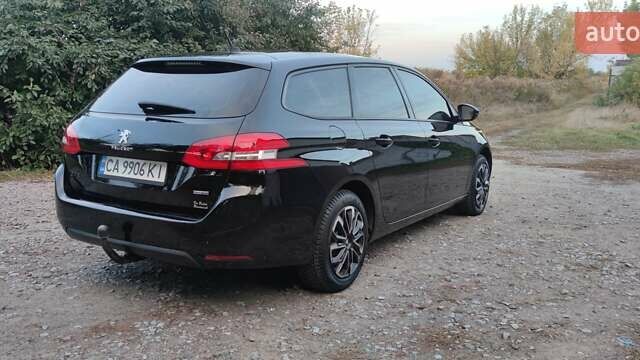 Пежо 308 2014 в Ахтырке на Automoto.ua Черный Пежо 308, объемом двигателя 1.56 л и пробегом 260 тыс. км за 7900 $, фото 3 на Automoto.ua