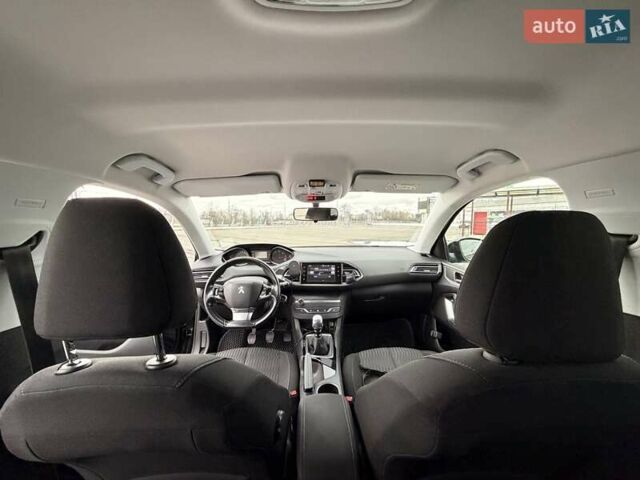 Черный Пежо 308, объемом двигателя 1.6 л и пробегом 296 тыс. км за 7800 $, фото 10 на Automoto.ua