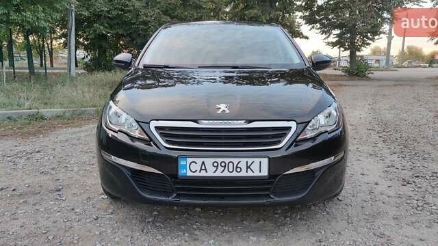 Черный Пежо 308, объемом двигателя 1.56 л и пробегом 260 тыс. км за 7800 $, фото 1 на Automoto.ua