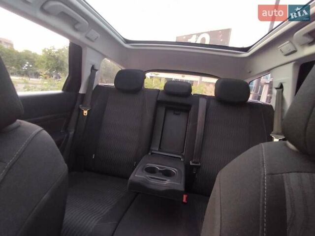 Черный Пежо 308, объемом двигателя 1.56 л и пробегом 205 тыс. км за 8800 $, фото 8 на Automoto.ua