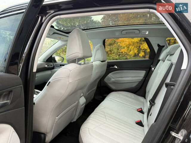 Черный Пежо 308, объемом двигателя 2 л и пробегом 211 тыс. км за 11999 $, фото 37 на Automoto.ua