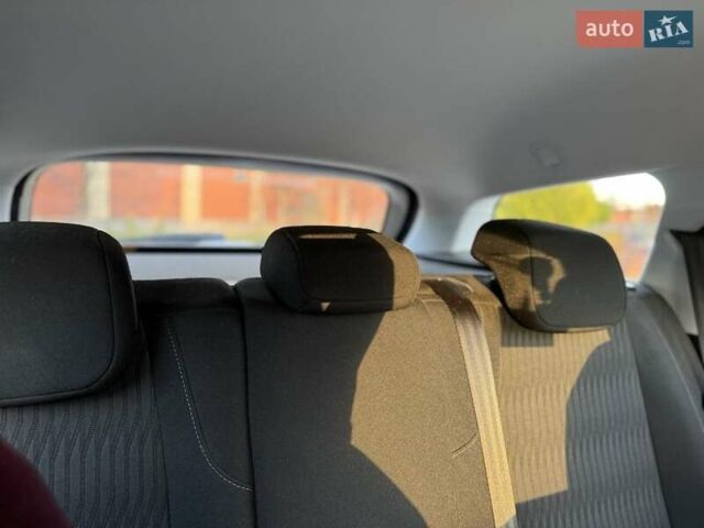 Чорний Пежо 308, об'ємом двигуна 1.56 л та пробігом 286 тис. км за 9500 $, фото 4 на Automoto.ua