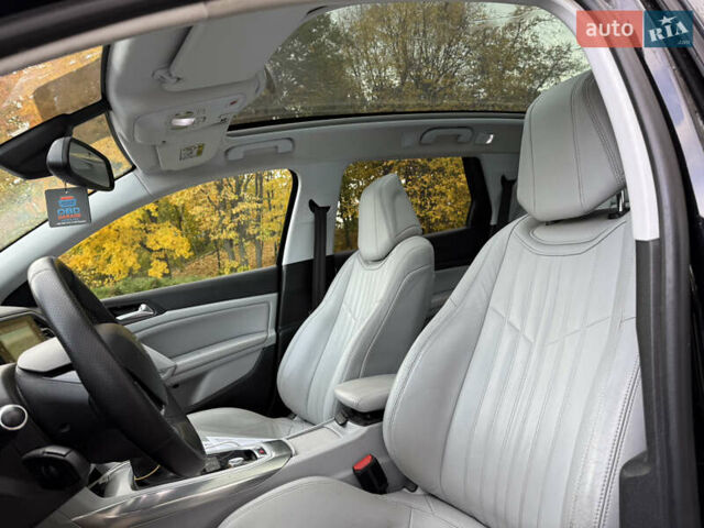 Черный Пежо 308, объемом двигателя 2 л и пробегом 211 тыс. км за 11999 $, фото 3 на Automoto.ua