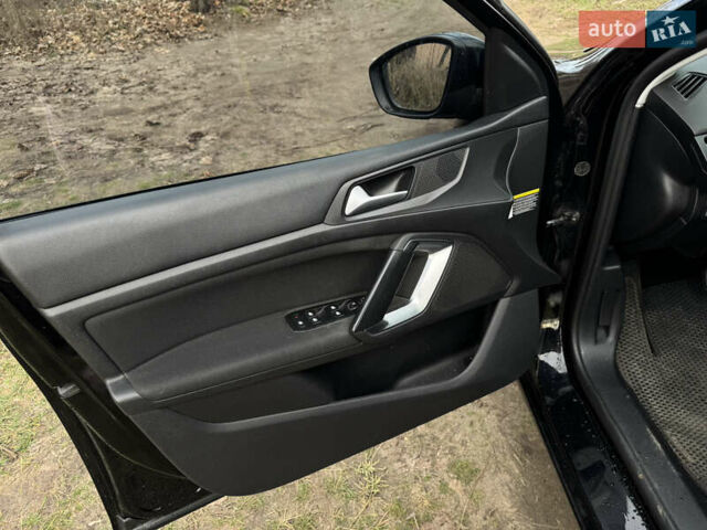 Чорний Пежо 308, об'ємом двигуна 2 л та пробігом 257 тис. км за 11199 $, фото 13 на Automoto.ua