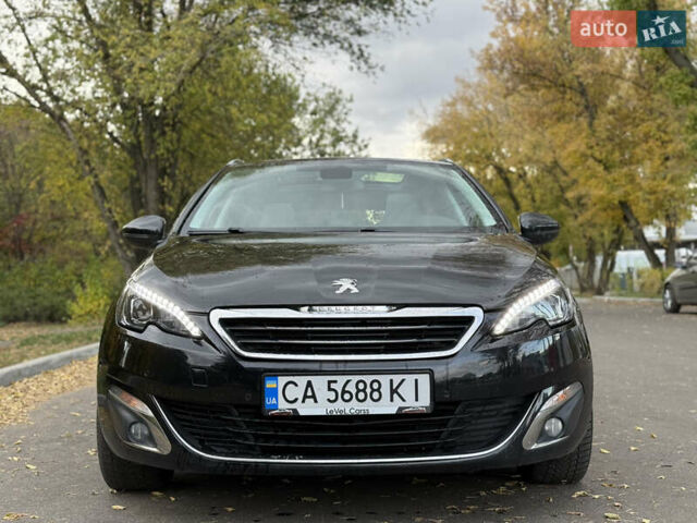 Черный Пежо 308, объемом двигателя 2 л и пробегом 209 тыс. км за 12950 $, фото 6 на Automoto.ua