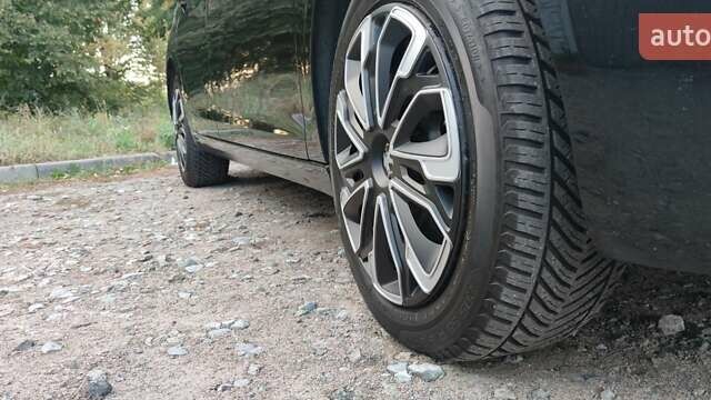 Черный Пежо 308, объемом двигателя 1.56 л и пробегом 260 тыс. км за 7800 $, фото 9 на Automoto.ua