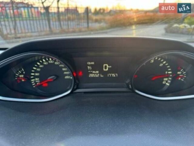 Черный Пежо 308, объемом двигателя 1.56 л и пробегом 286 тыс. км за 8000 $, фото 7 на Automoto.ua