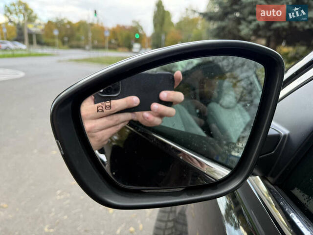 Черный Пежо 308, объемом двигателя 2 л и пробегом 211 тыс. км за 11999 $, фото 34 на Automoto.ua