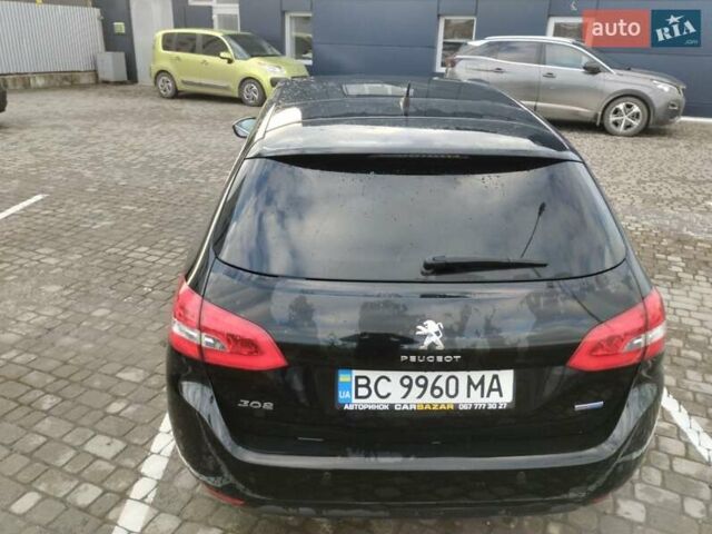 Черный Пежо 308, объемом двигателя 1.56 л и пробегом 320 тыс. км за 9001 $, фото 4 на Automoto.ua