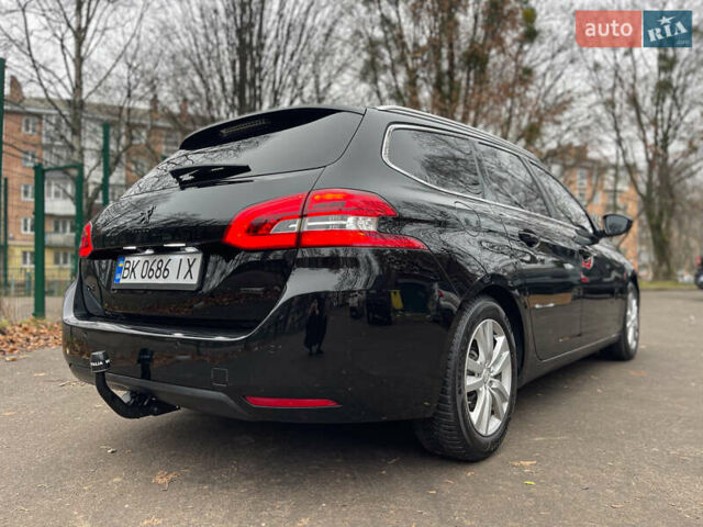 Чорний Пежо 308, об'ємом двигуна 1.6 л та пробігом 153 тис. км за 9200 $, фото 9 на Automoto.ua
