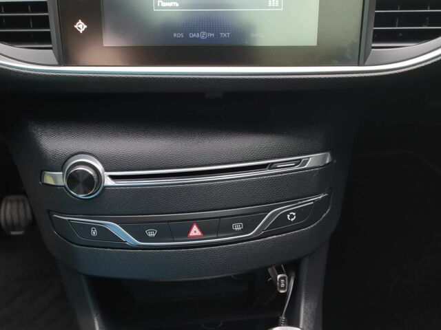 Чорний Пежо 308, об'ємом двигуна 1.6 л та пробігом 184 тис. км за 12000 $, фото 23 на Automoto.ua