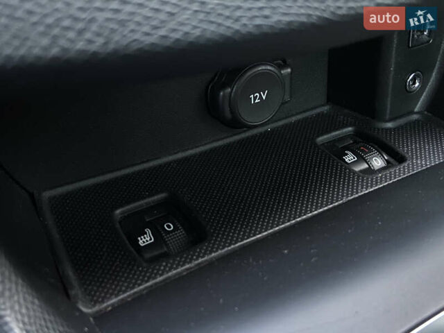 Чорний Пежо 308, об'ємом двигуна 2 л та пробігом 224 тис. км за 12200 $, фото 43 на Automoto.ua