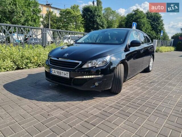 Черный Пежо 308, объемом двигателя 1.56 л и пробегом 200 тыс. км за 9900 $, фото 4 на Automoto.ua