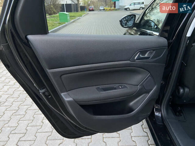 Чорний Пежо 308, об'ємом двигуна 2 л та пробігом 224 тис. км за 12200 $, фото 47 на Automoto.ua
