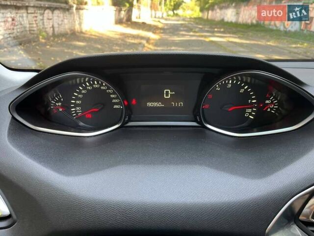 Чорний Пежо 308, об'ємом двигуна 1.56 л та пробігом 191 тис. км за 9900 $, фото 9 на Automoto.ua