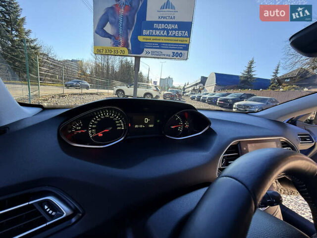 Черный Пежо 308, объемом двигателя 1.56 л и пробегом 200 тыс. км за 10999 $, фото 44 на Automoto.ua