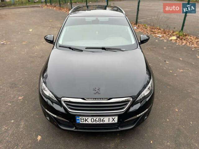 Чорний Пежо 308, об'ємом двигуна 1.6 л та пробігом 153 тис. км за 9200 $, фото 3 на Automoto.ua