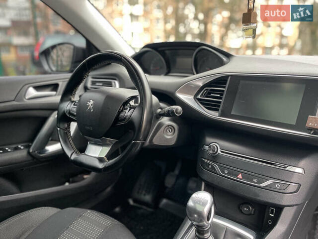 Чорний Пежо 308, об'ємом двигуна 1.6 л та пробігом 153 тис. км за 9200 $, фото 26 на Automoto.ua