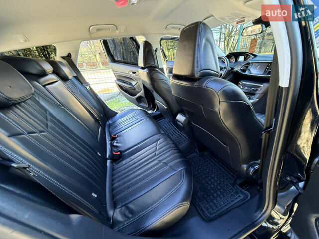 Черный Пежо 308, объемом двигателя 1.56 л и пробегом 200 тыс. км за 10999 $, фото 35 на Automoto.ua