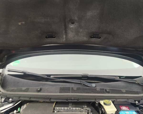 Черный Пежо 308, объемом двигателя 1.6 л и пробегом 178 тыс. км за 9950 $, фото 27 на Automoto.ua