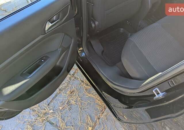 Черный Пежо 308, объемом двигателя 1.6 л и пробегом 270 тыс. км за 7800 $, фото 13 на Automoto.ua