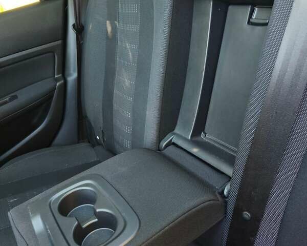 Черный Пежо 308, объемом двигателя 1.56 л и пробегом 221 тыс. км за 9500 $, фото 29 на Automoto.ua