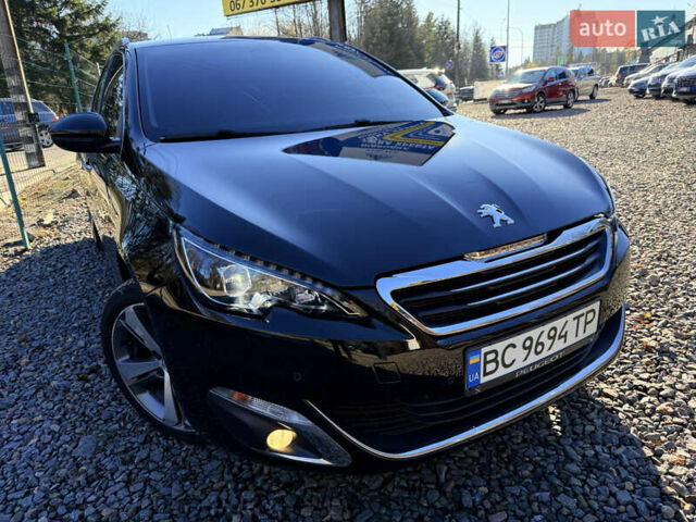 Черный Пежо 308, объемом двигателя 1.56 л и пробегом 200 тыс. км за 10999 $, фото 4 на Automoto.ua