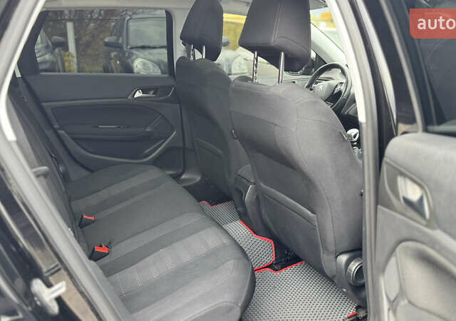 Черный Пежо 308, объемом двигателя 1.56 л и пробегом 277 тыс. км за 10500 $, фото 18 на Automoto.ua