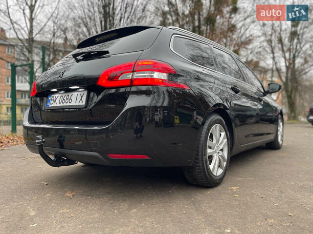 Чорний Пежо 308, об'ємом двигуна 1.6 л та пробігом 153 тис. км за 9200 $, фото 8 на Automoto.ua
