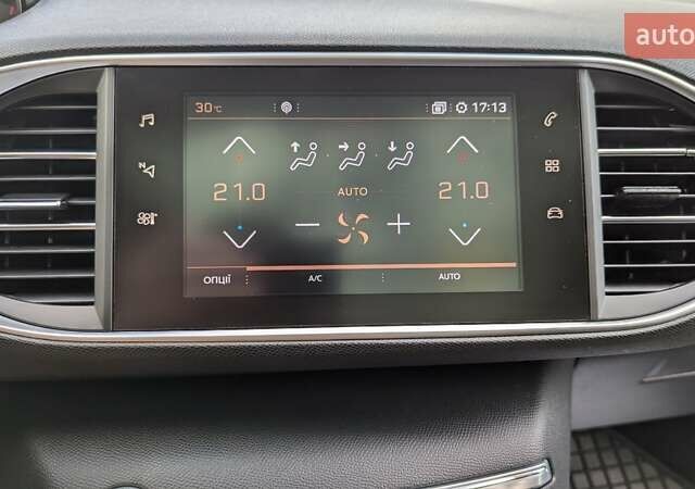 Черный Пежо 308, объемом двигателя 1.56 л и пробегом 230 тыс. км за 10200 $, фото 17 на Automoto.ua