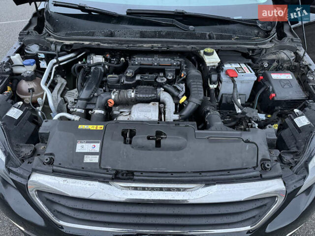 Чорний Пежо 308, об'ємом двигуна 1.6 л та пробігом 180 тис. км за 7800 $, фото 23 на Automoto.ua