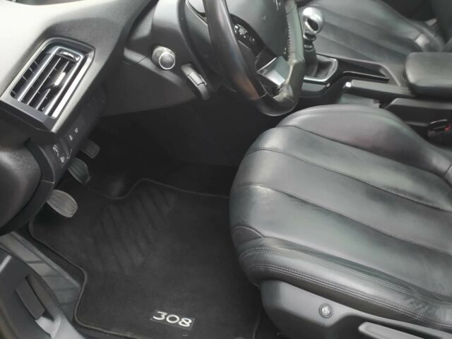 Чорний Пежо 308, об'ємом двигуна 1.6 л та пробігом 184 тис. км за 12000 $, фото 17 на Automoto.ua