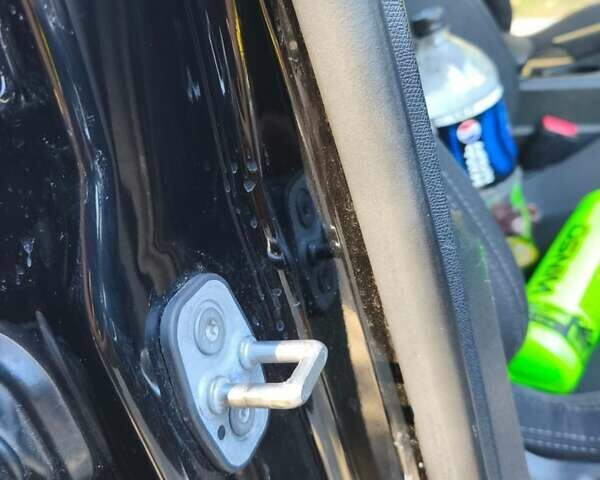 Черный Пежо 308, объемом двигателя 1.56 л и пробегом 221 тыс. км за 9500 $, фото 24 на Automoto.ua