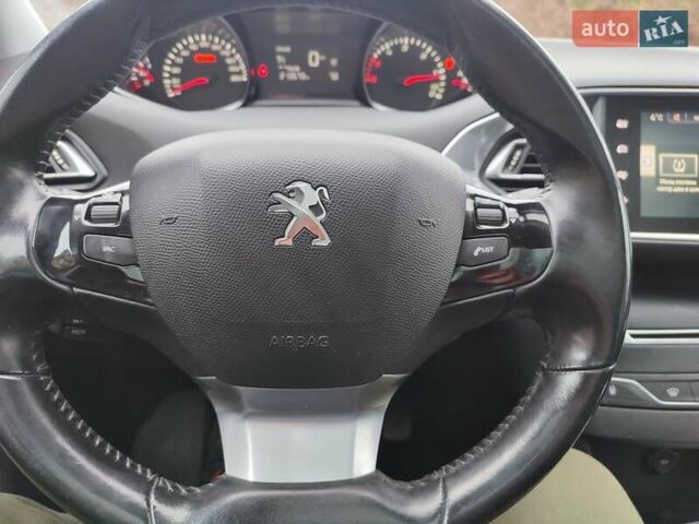 Черный Пежо 308, объемом двигателя 1.56 л и пробегом 180 тыс. км за 5900 $, фото 31 на Automoto.ua