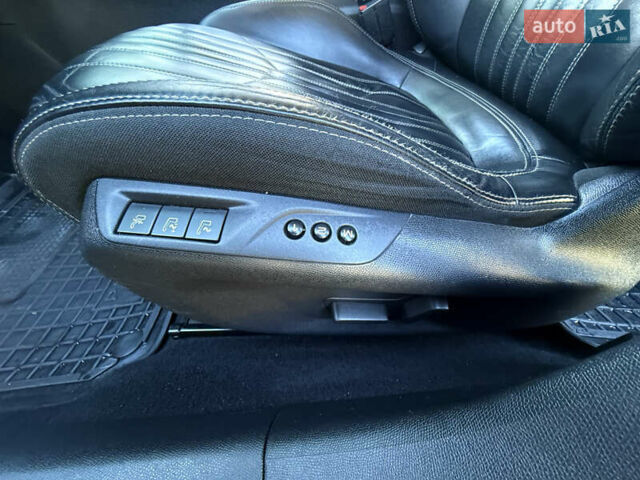 Черный Пежо 308, объемом двигателя 1.56 л и пробегом 200 тыс. км за 10999 $, фото 58 на Automoto.ua