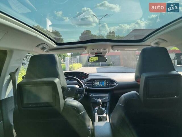 Черный Пежо 308, объемом двигателя 1.56 л и пробегом 200 тыс. км за 9900 $, фото 12 на Automoto.ua