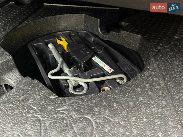 Чорний Пежо 308, об'ємом двигуна 1.6 л та пробігом 153 тис. км за 9200 $, фото 54 на Automoto.ua