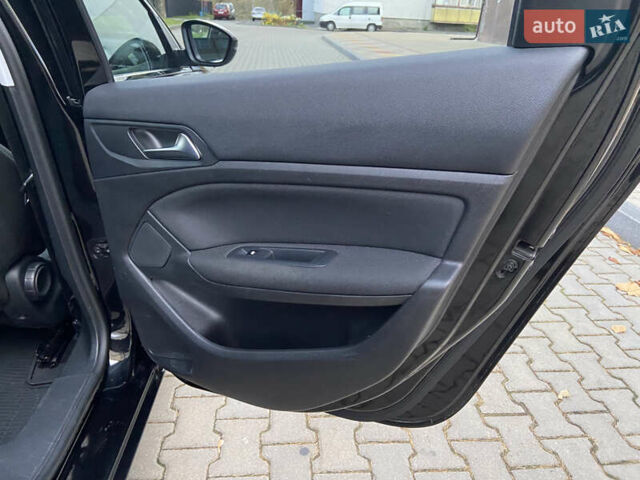 Чорний Пежо 308, об'ємом двигуна 2 л та пробігом 224 тис. км за 12200 $, фото 44 на Automoto.ua