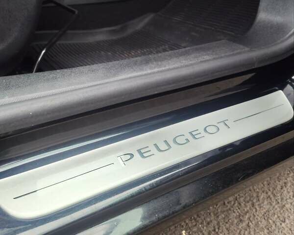 Черный Пежо 308, объемом двигателя 1.6 л и пробегом 178 тыс. км за 9950 $, фото 53 на Automoto.ua