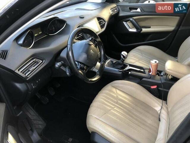 Черный Пежо 308, объемом двигателя 1.56 л и пробегом 190 тыс. км за 6999 $, фото 1 на Automoto.ua