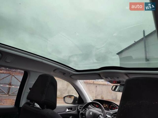 Черный Пежо 308, объемом двигателя 1.56 л и пробегом 180 тыс. км за 5900 $, фото 35 на Automoto.ua