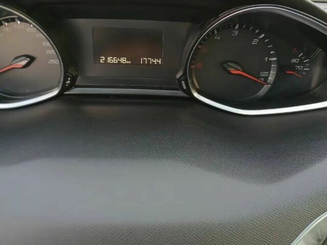 Черный Пежо 308, объемом двигателя 0 л и пробегом 218 тыс. км за 8700 $, фото 6 на Automoto.ua