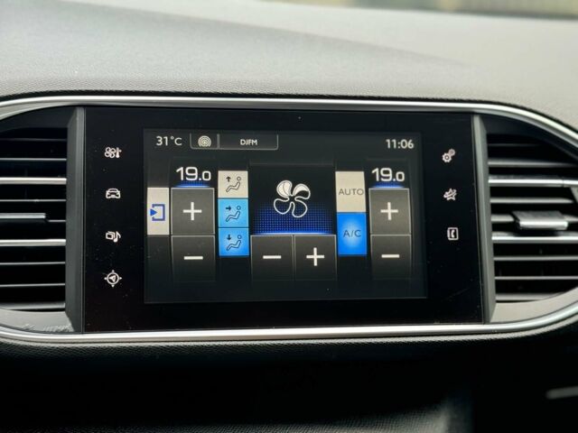 Черный Пежо 308, объемом двигателя 1.6 л и пробегом 255 тыс. км за 8590 $, фото 16 на Automoto.ua