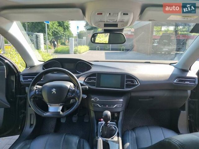 Черный Пежо 308, объемом двигателя 1.56 л и пробегом 200 тыс. км за 9900 $, фото 20 на Automoto.ua