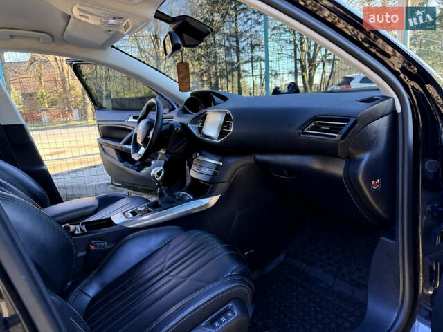 Черный Пежо 308, объемом двигателя 1.56 л и пробегом 200 тыс. км за 10999 $, фото 23 на Automoto.ua