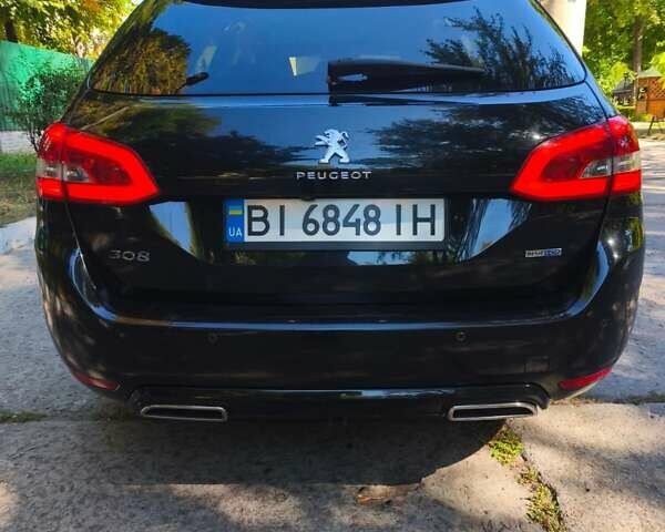 Черный Пежо 308, объемом двигателя 1.56 л и пробегом 221 тыс. км за 9500 $, фото 8 на Automoto.ua