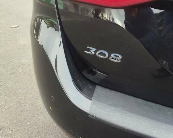 Черный Пежо 308, объемом двигателя 1.6 л и пробегом 178 тыс. км за 9950 $, фото 9 на Automoto.ua