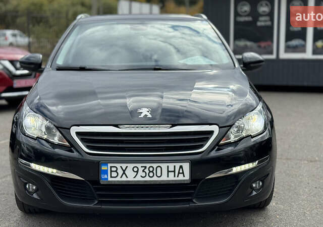 Черный Пежо 308, объемом двигателя 1.56 л и пробегом 277 тыс. км за 10500 $, фото 1 на Automoto.ua