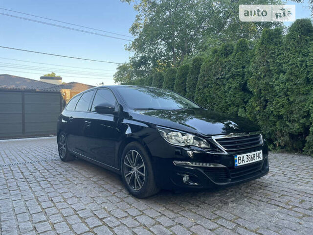 Черный Пежо 308, объемом двигателя 1.56 л и пробегом 232 тыс. км за 9999 $, фото 3 на Automoto.ua